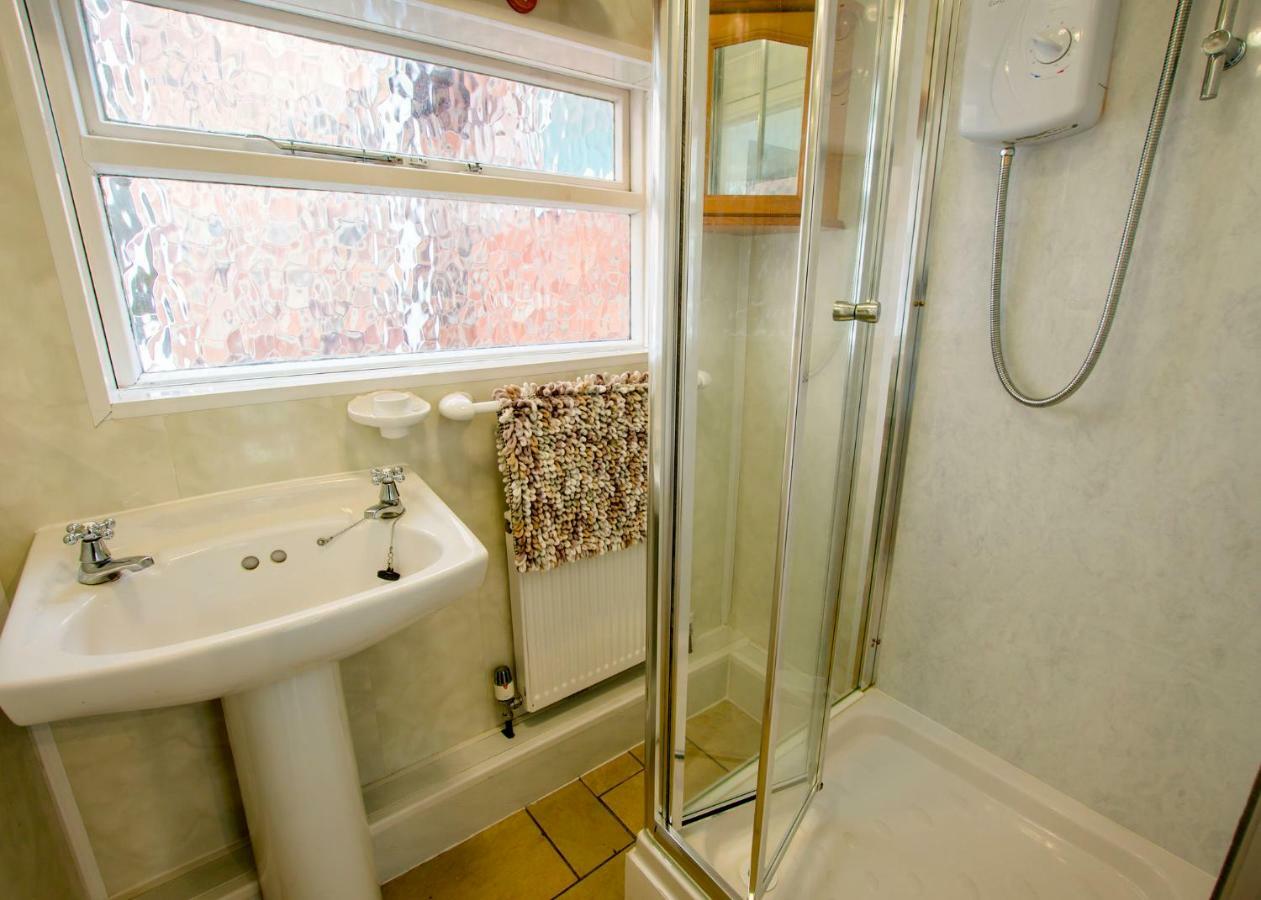 60 And A Half Bailgate Apartman Lincoln Kültér fotó